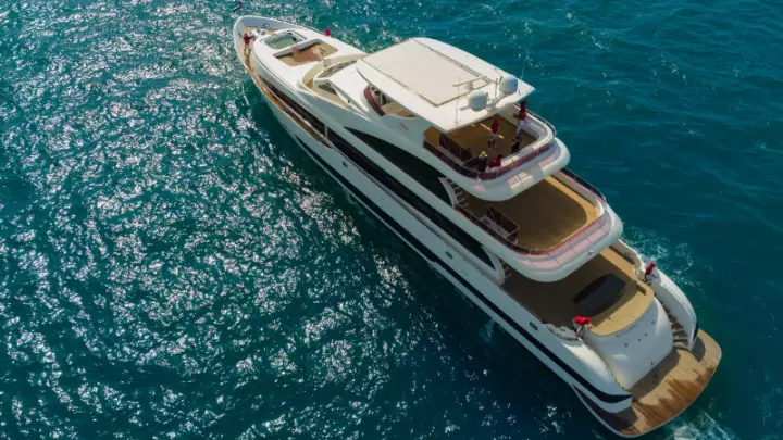 Premium Yacht